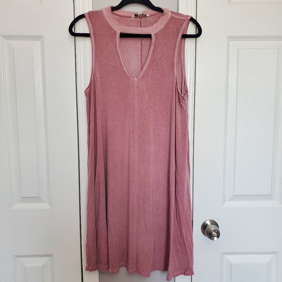 American Eagle Outfitters Dresses & Skirts - ⚠️DONATING SOON‼️American Eagle Burn-Out Pink Tank Jersey Dress Front Cutout